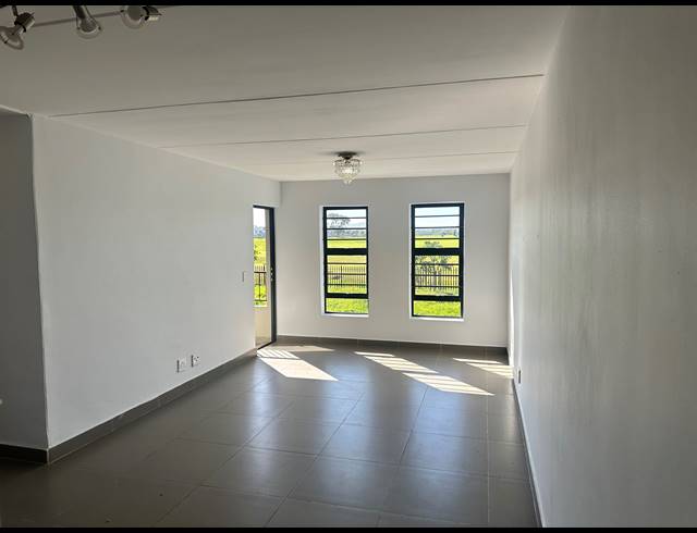 2 BEDROOM APARTMENT FOR SALE IN PARKLANDS NORTH
